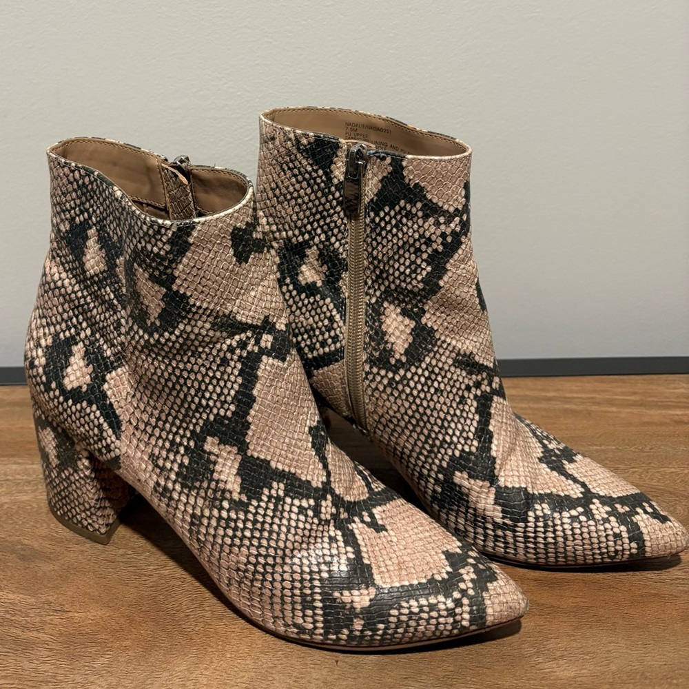 Steve Madden Tan Snake Skin Ankle Booties